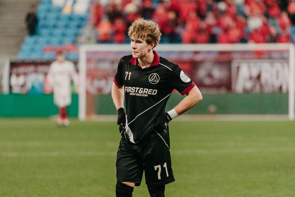    Пестряков в этом сезоне провел 17 матчей в РПЛ, забил пять мячей и отдал две голевые передачи Фото: ФК «Акрон» (Тольятти)