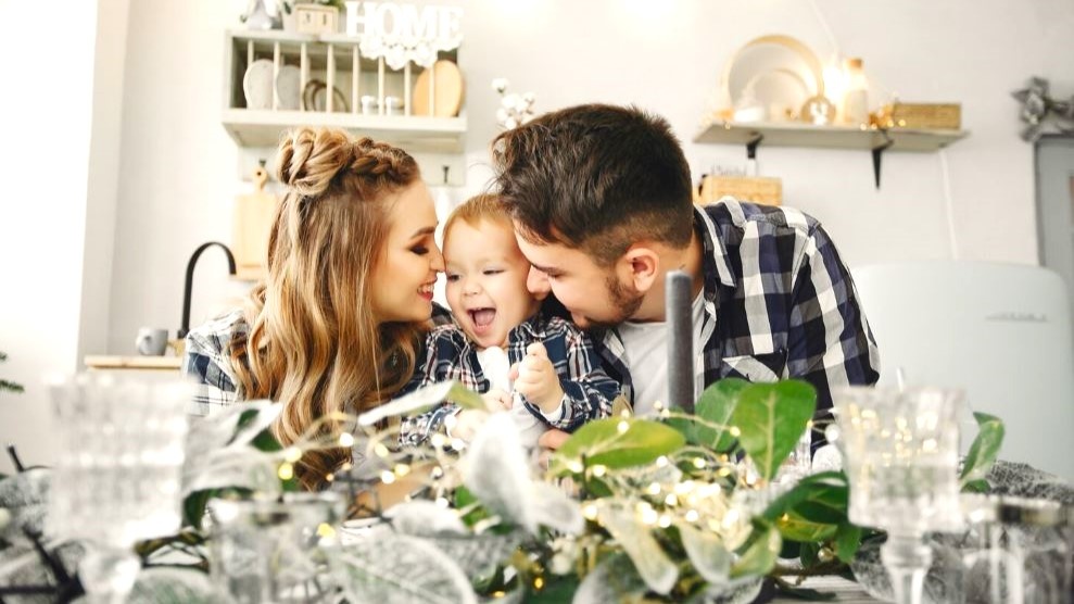    В 2026 году города Югры могут претендовать на звание «Семейная столица»