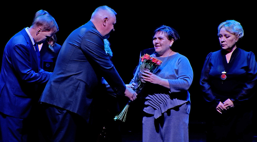    © АО "ТВ Центр"