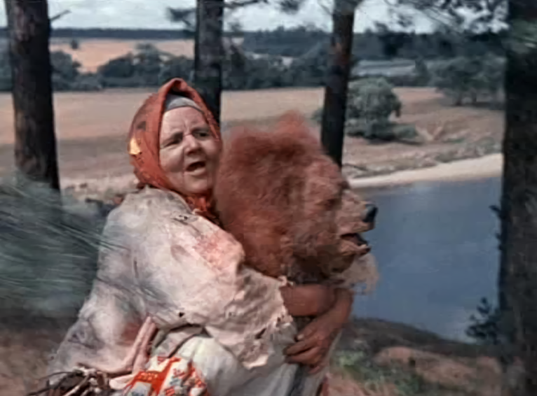 Варвара Попова в фильме "Морозко". Фото: кадр из фильма