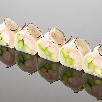 Сашими ролл с гребешком и трюфелем