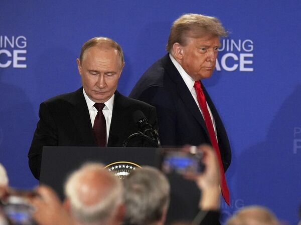    © AP Photo / Jae C. Hong