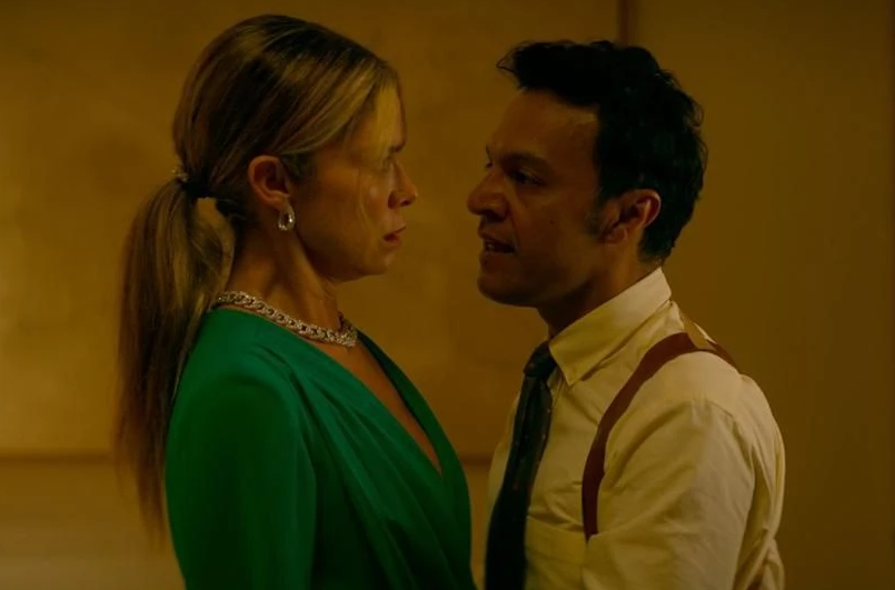 Листайте кадры.