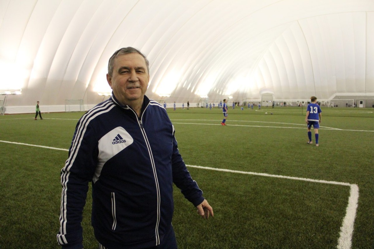     Фото: Спортивная школа по футболу «Факел»