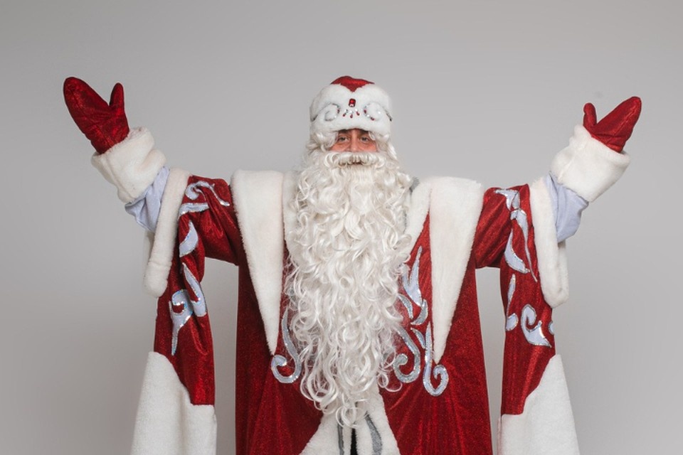    В письме Деду Морозу вы можете не только просить подарки, но и подводить итоги уходящего года. Фото: freepik