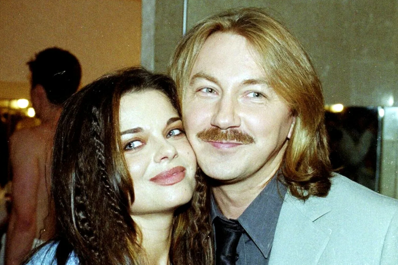 на фото Юрий Николаев и Наташа Королева