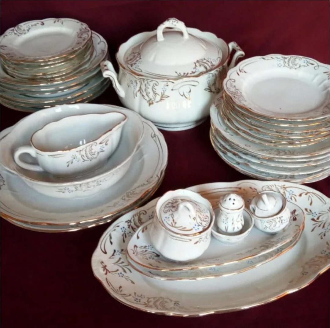 Полный состав сервиза из интернета