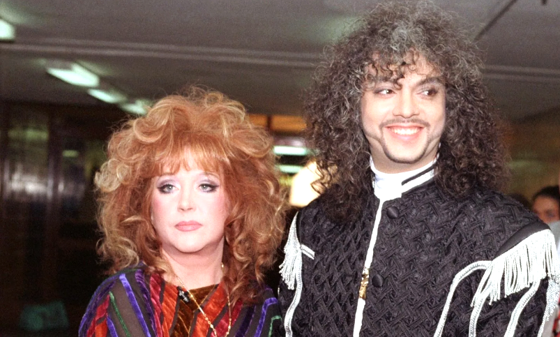 на фото Алла Пугачева и Филипп Киркоров