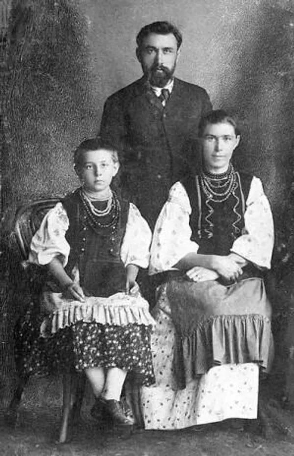 © Укринформ
Борис Гринченко с женой и дочерью. 1887 год