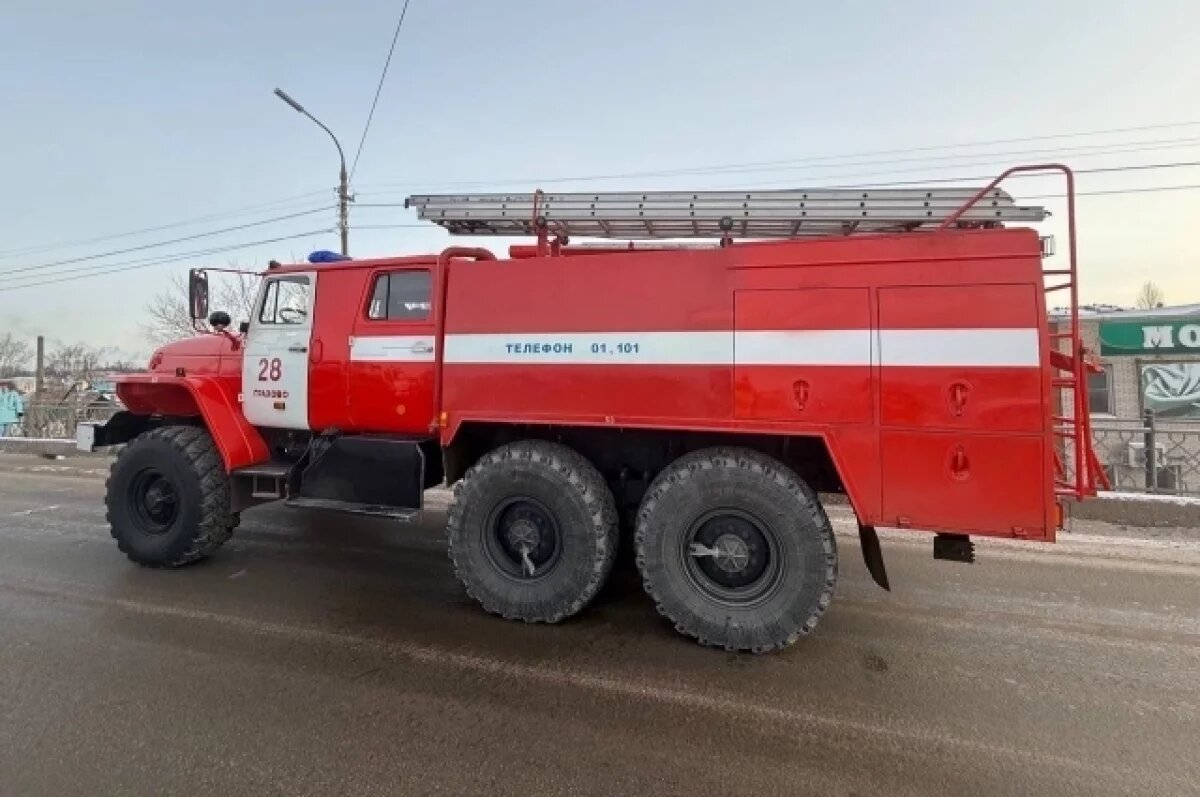    На дороге в Удмуртии машина МЧС столкнулась с легковушкой