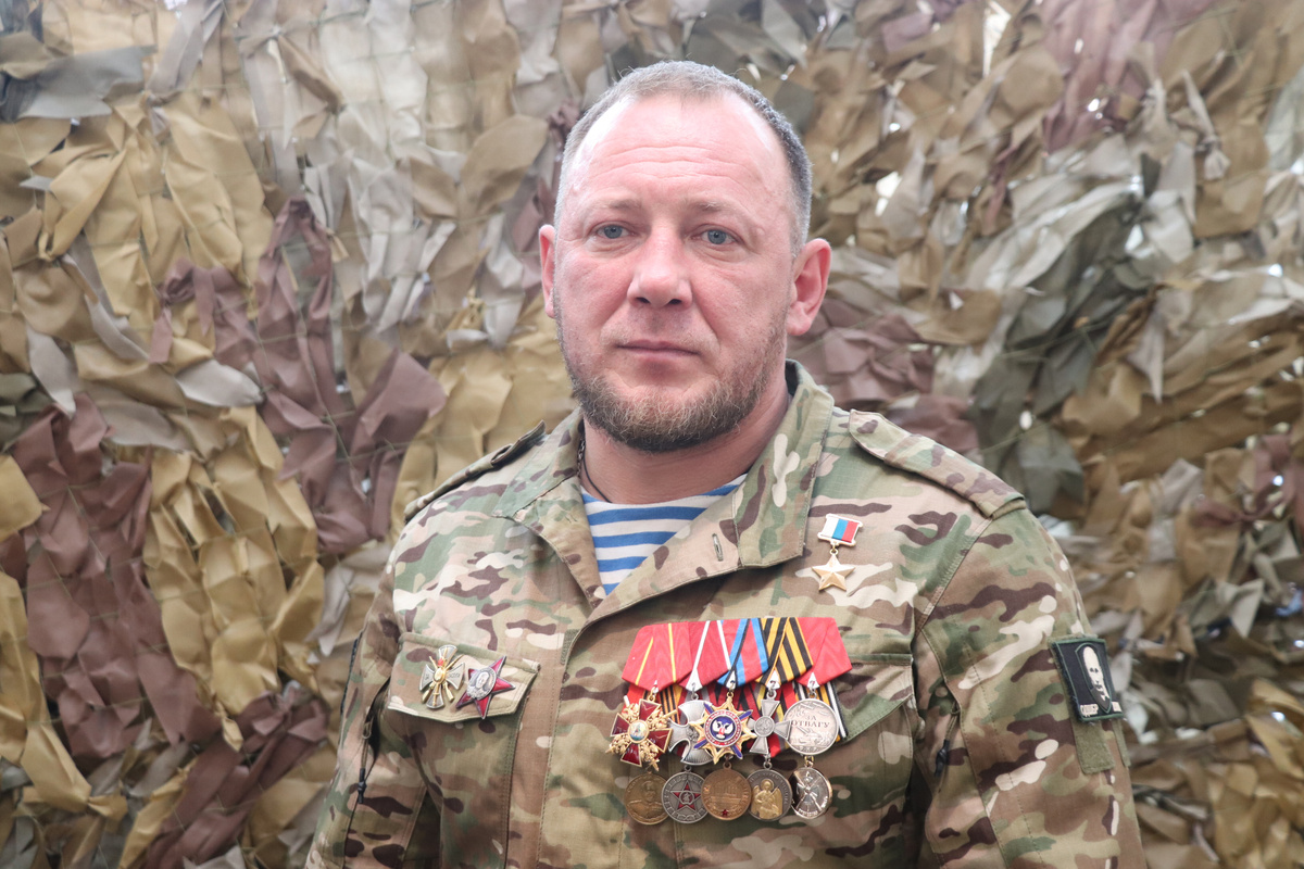 Герой России Олег Суворов  