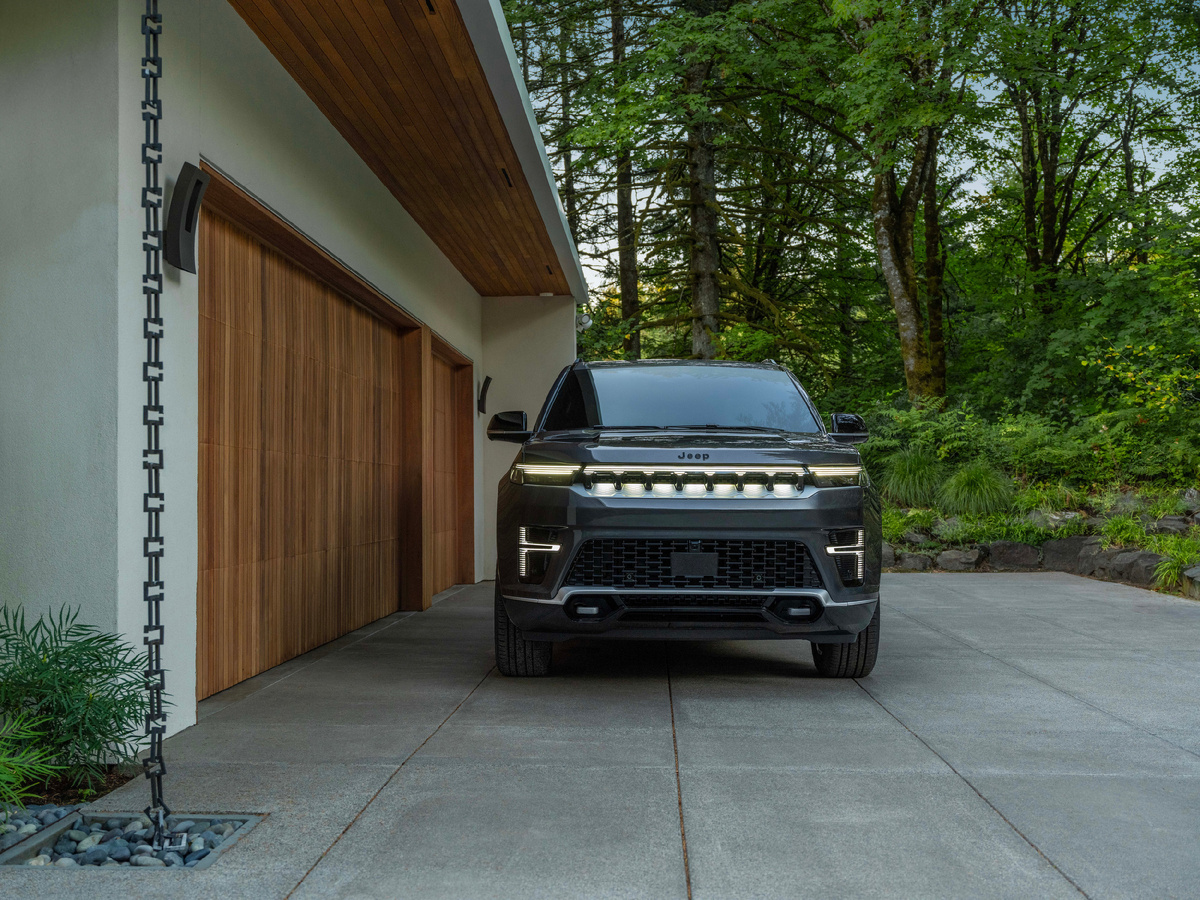 Jeep Grand Wagoneer рестайлинг 2026