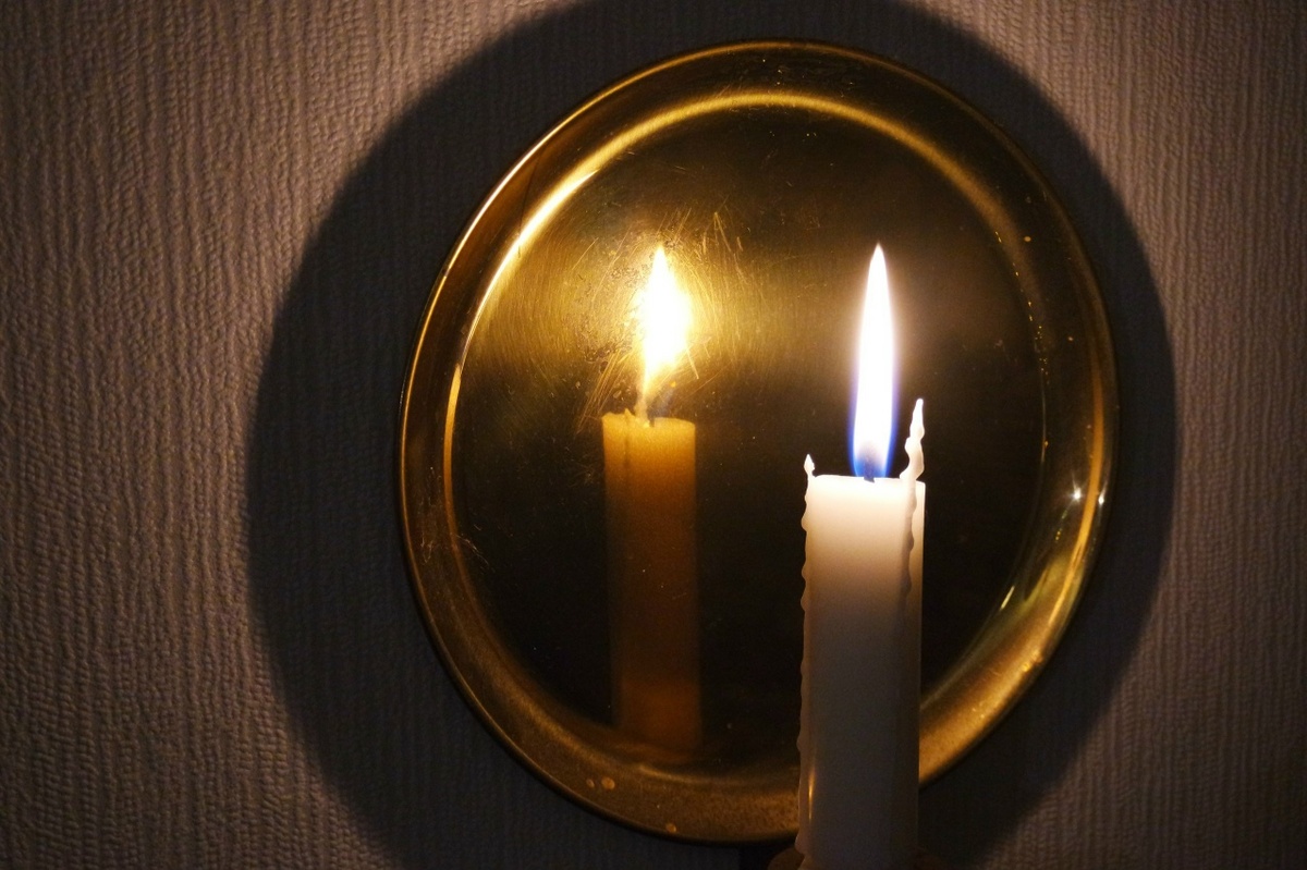 листать вправо