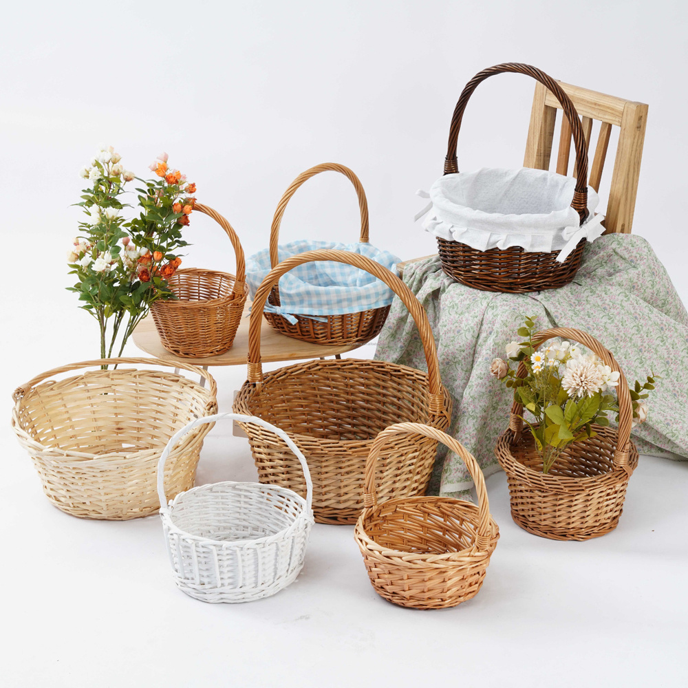 Огромный выбор корзин для подарков