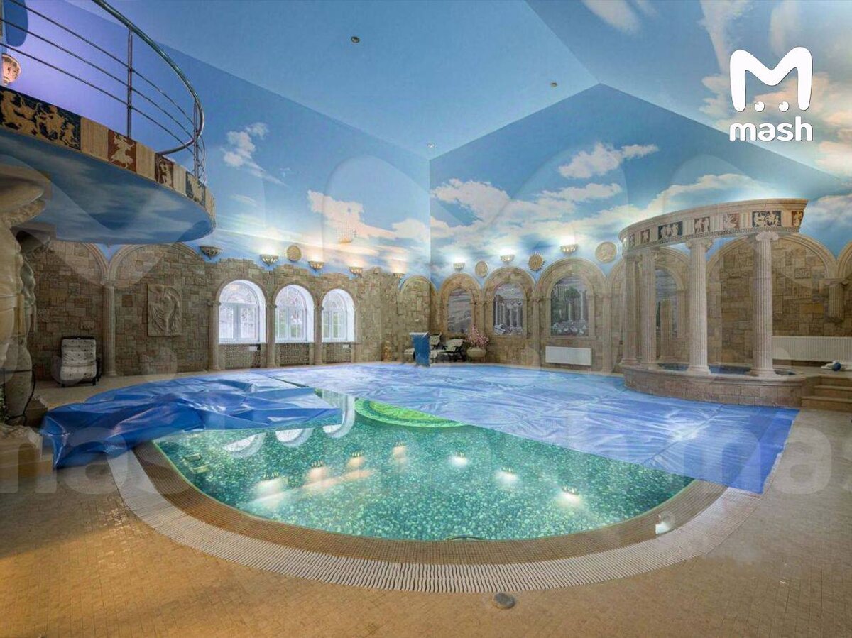 Автор фото: Mash. Особняк Светланы Лободы в Подмосковье.