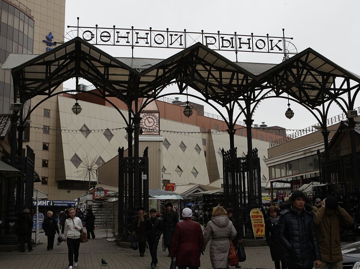    Сенной рынок в Петербурге, где произошла массовая драка | © РИА Новости / Игорь Руссак