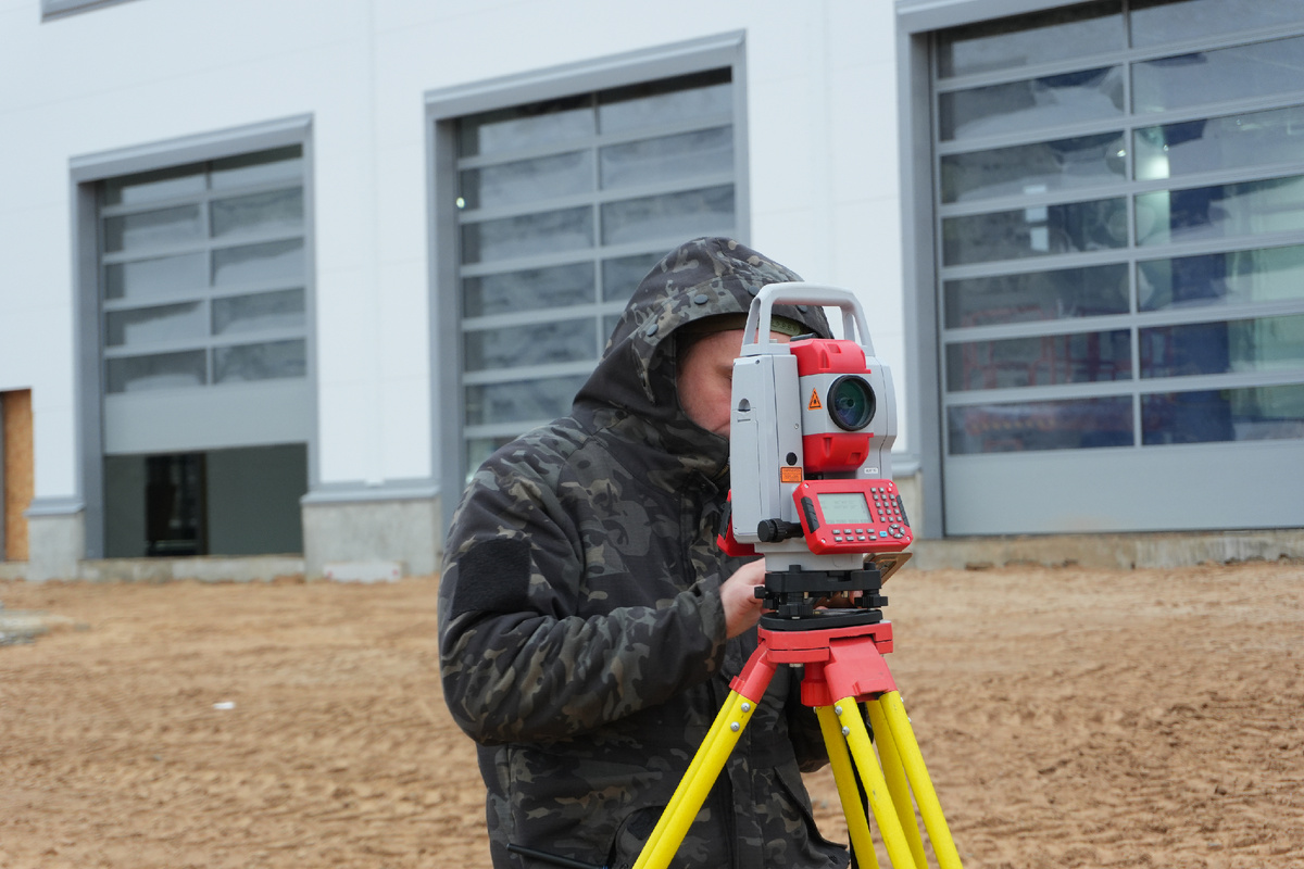 Проведение разбивочных работ