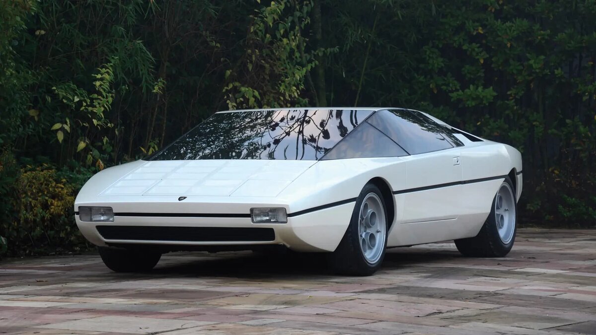   Lamborghini Bravo