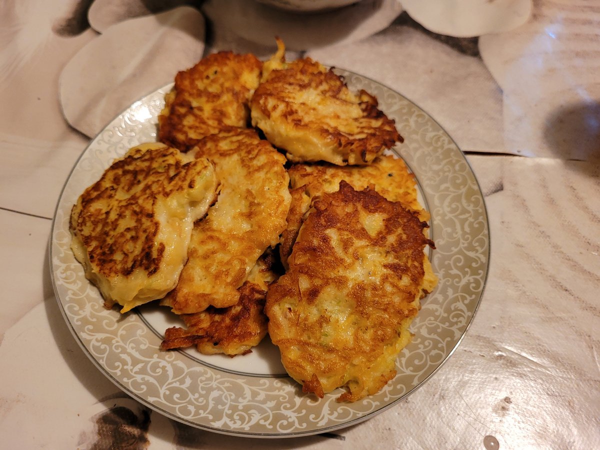 Кабачковые оладьи.