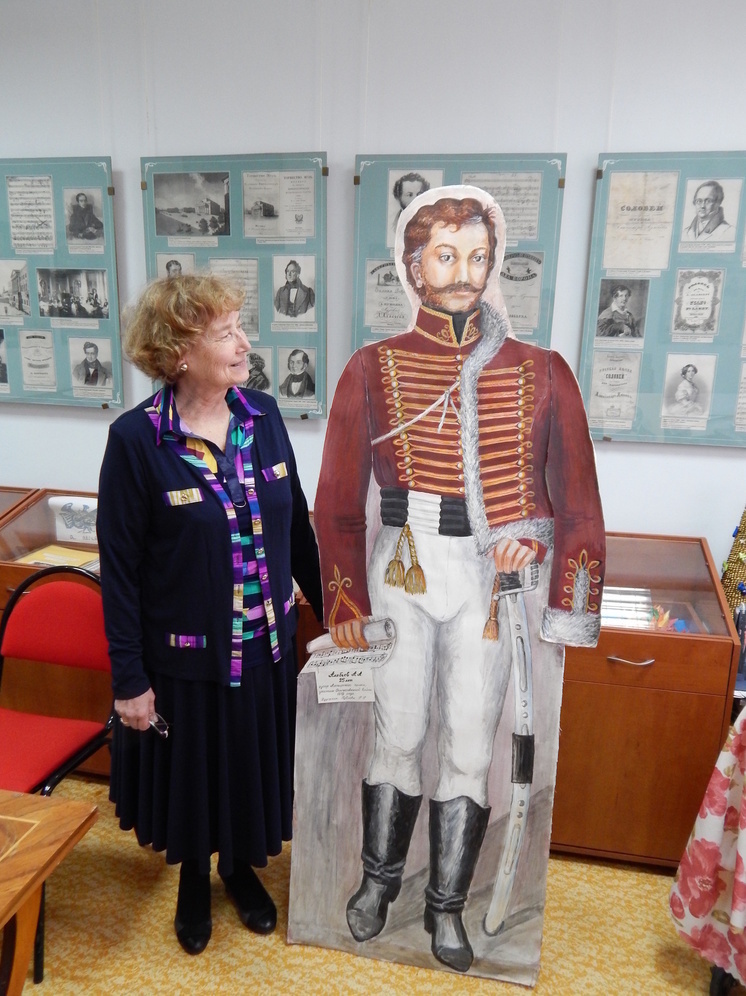     Инна Голубева, куратор выставки // Фото автора (2017 год)