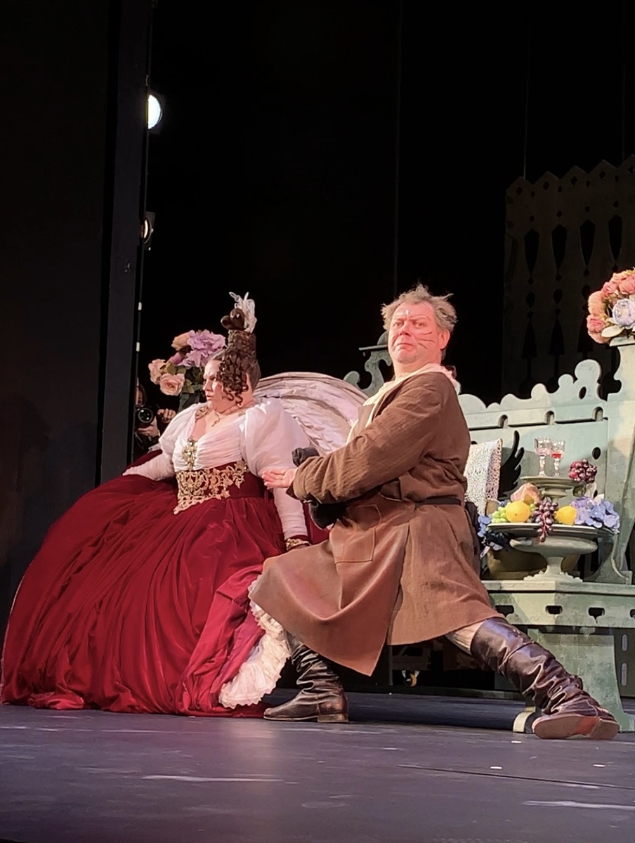 Белотелова и Бальзаминов. 