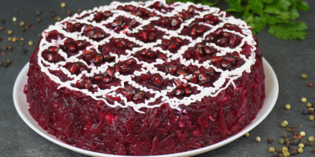 Салат "Правительственный": в советское время этот салат был в большом почете...