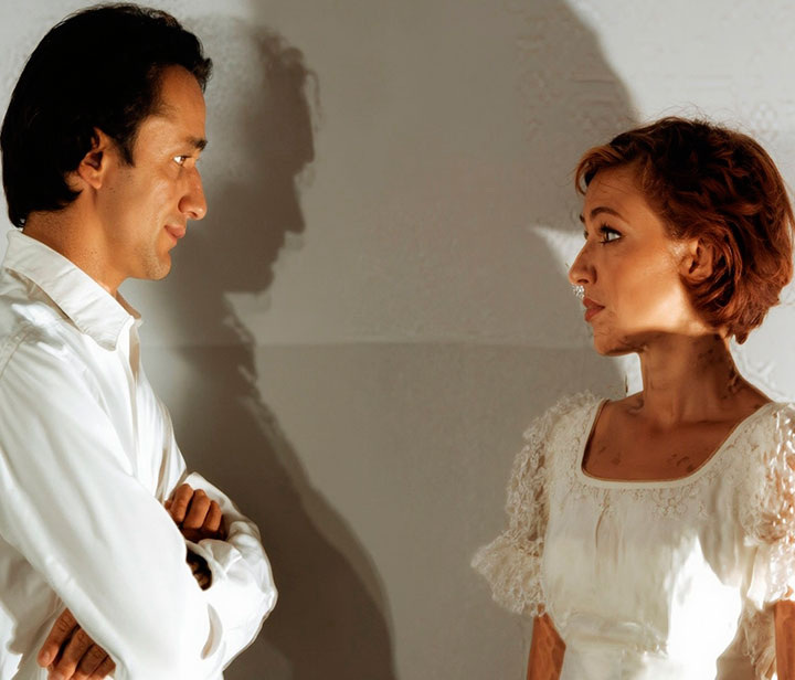 Ирина Гринёва в спектакле "Месяц в деревне"