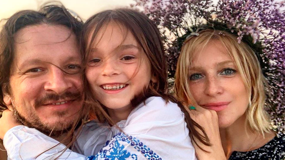 Ирина Гринёва с мужем и дочкой Василисой