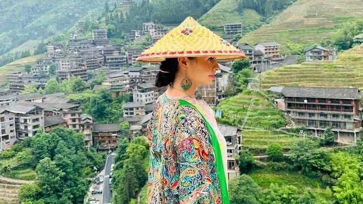 Команда Follow Me To в Китае