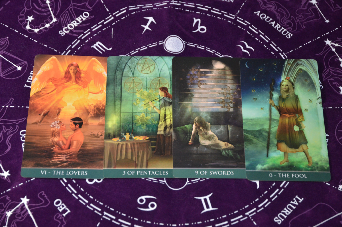 Магия и Таро простыми словами. Таро расклад: Мужчина в раздумьях: что его останавливает и к чему это приведет?