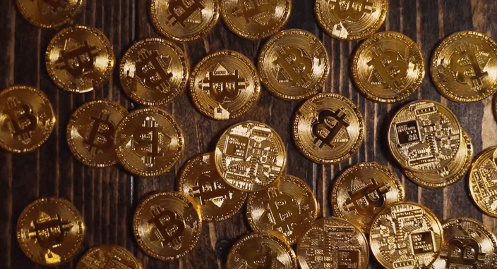 Где безопасно купить и продать крипту в Омске