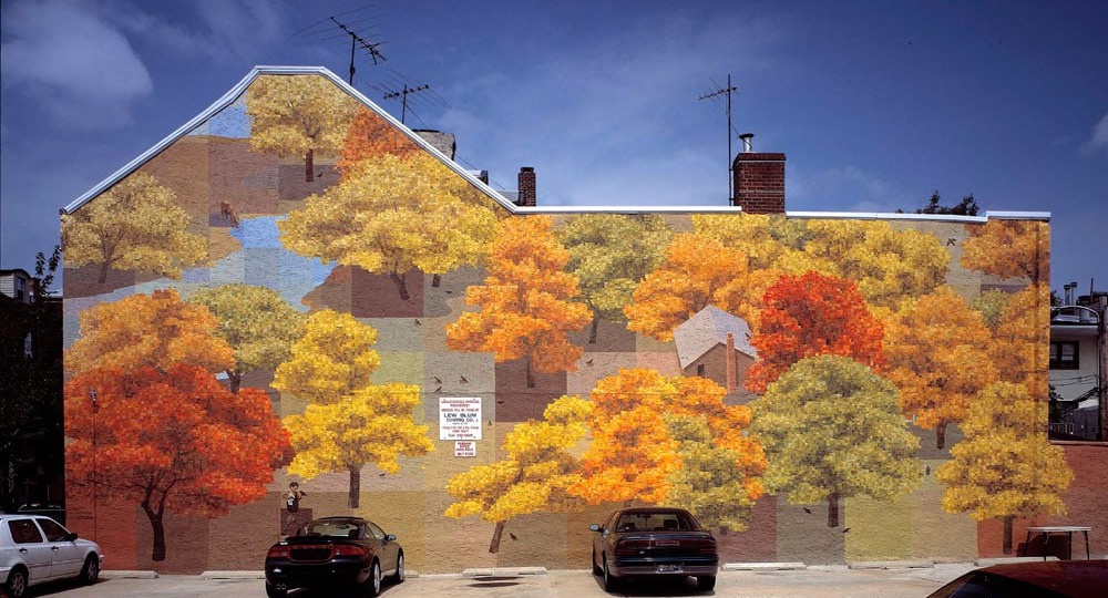 Как украсить стену: 10 идей для общественных пространств