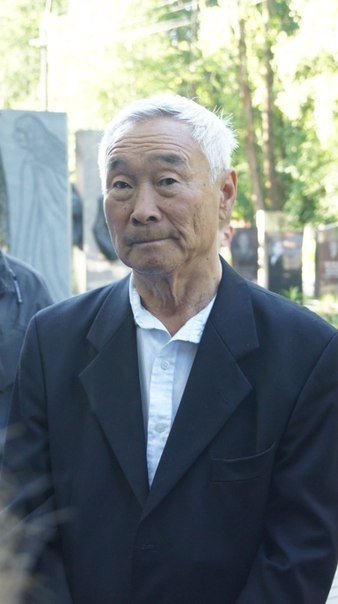 Роберт Максимович Цой