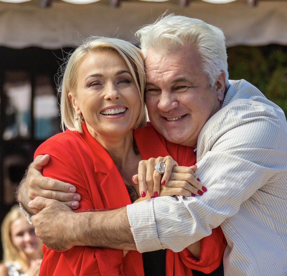 Анна Легчилова и Анатолий Котенёв, кадр из сериала «Водоворот»