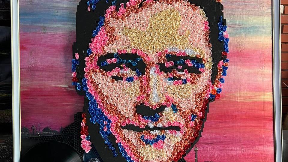 Любовь народа к Юре не знает границ