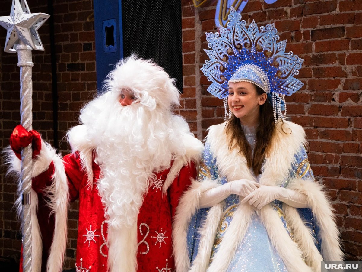     К Новому году тарифы на услуги аниматоров могут резко вырасти из-за спроса