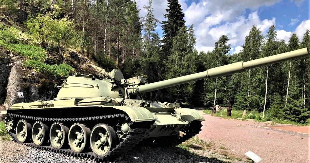 Т-62. Советский средний танк. Боевая классика 60-70-х...