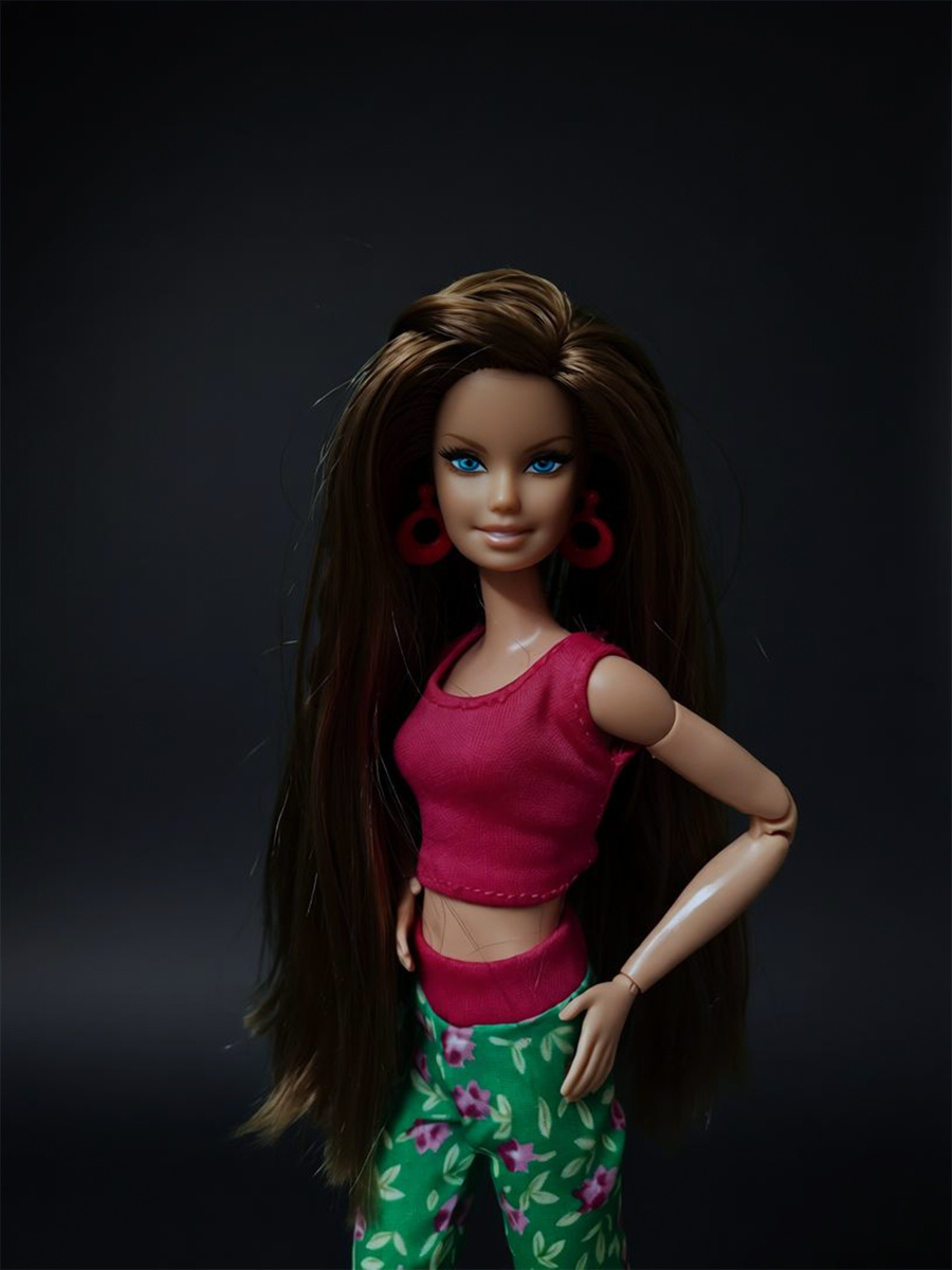 Тора (Хлоя Салливан)