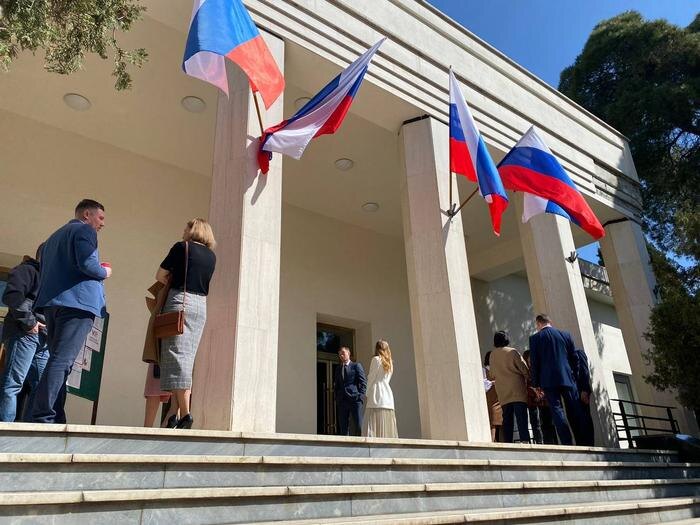 Обложка © Telegram / Russian Embassy in Iran