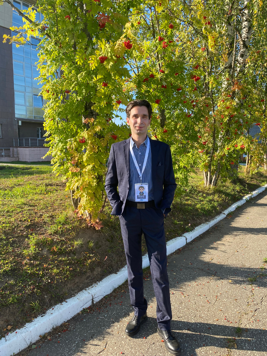 Автор поста-Евгений Игнатов, блогер, создатель канала Ми из Komi, носитель коми языка, билингв