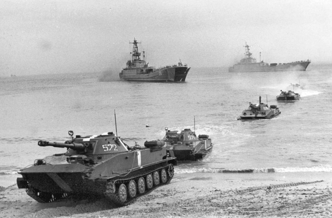 ПТ-76 Балтийского флота в 1988 году
