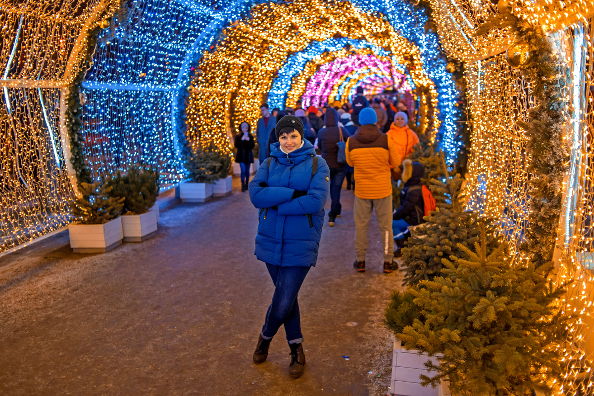 Световой тоннель на Тверском бульваре.