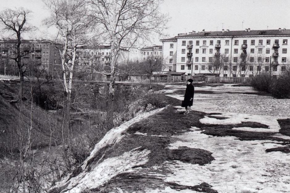    Кстати, вот тот самый овраг, в котором якобы зарывали крепостных (фото 1967 года). Валерий Грязнов