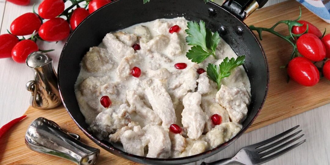 «Горячее на Новый год без духовки — сочные и праздничные блюда на сковороде»