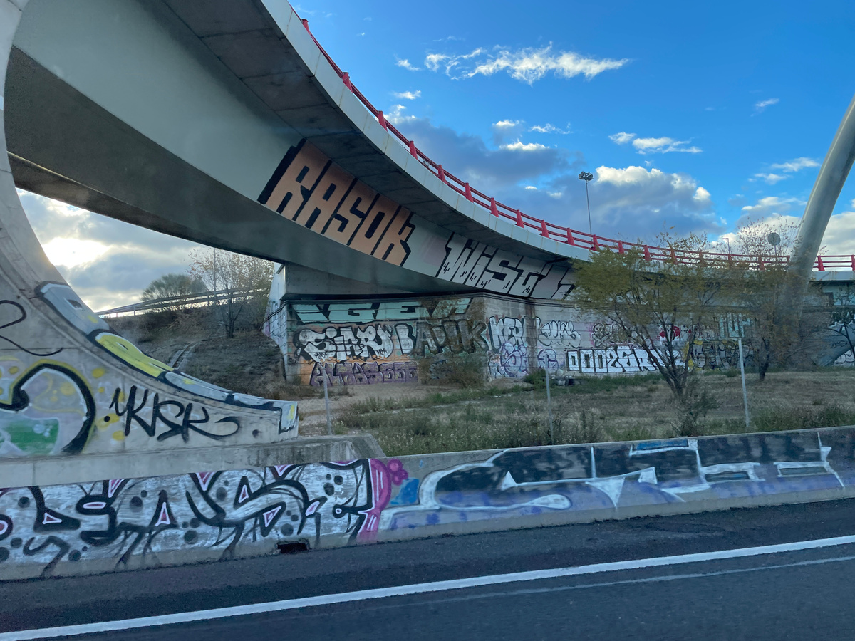 Все предместья Мадрида теперь выглядят так