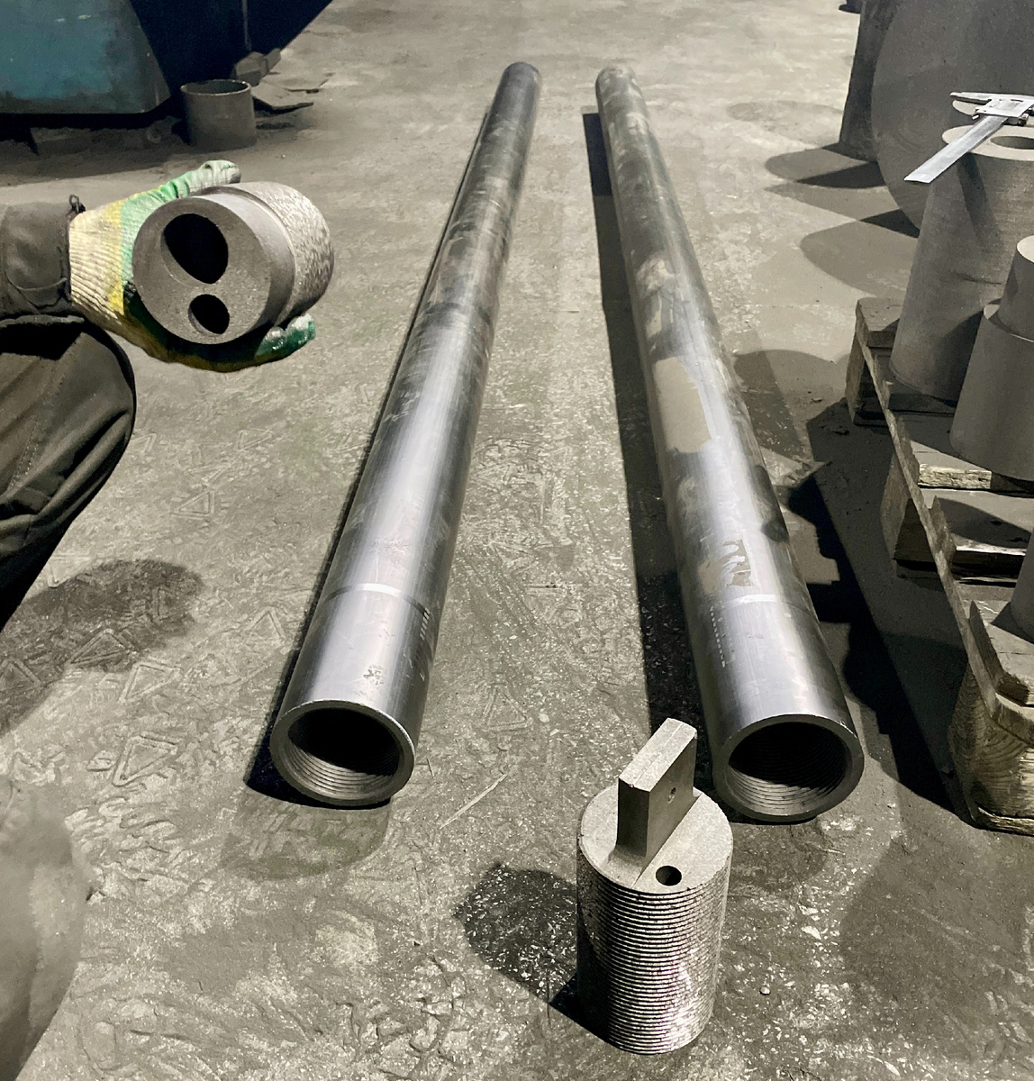 Графитовые трубы для оросительных теплообменников ©фото предоставлено компанией НПП Композит (https://nppkompozit.ru/)