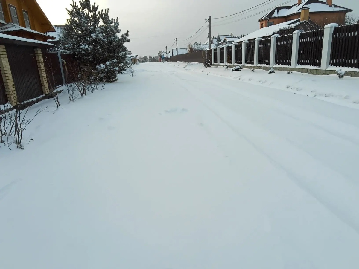 На Урале, поселок родителей