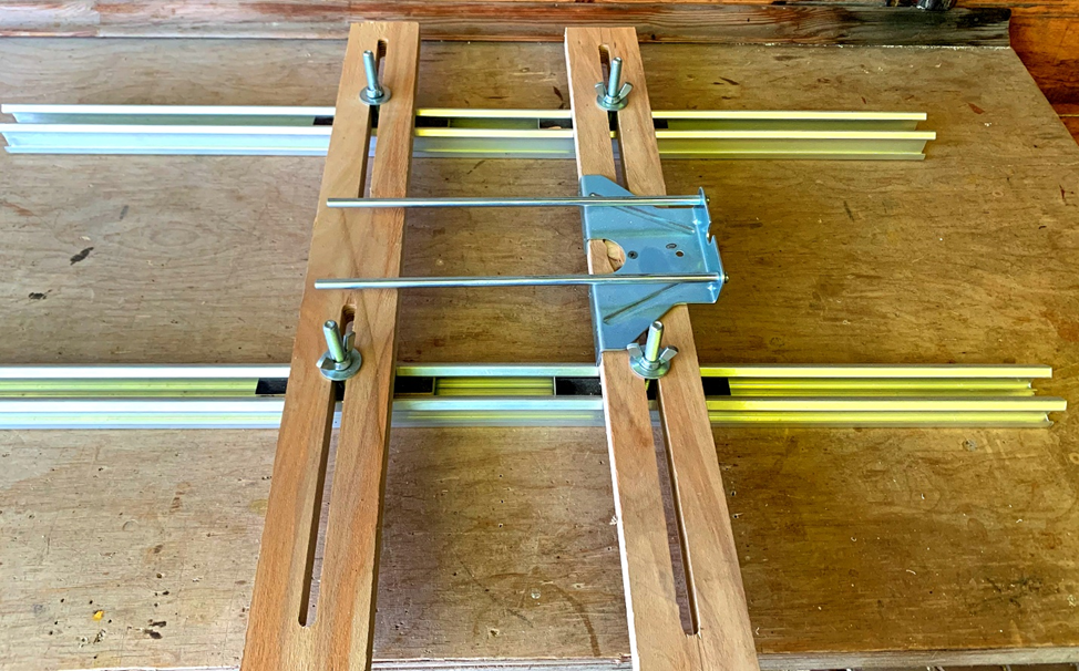 Кондуктор для сверления фрезером