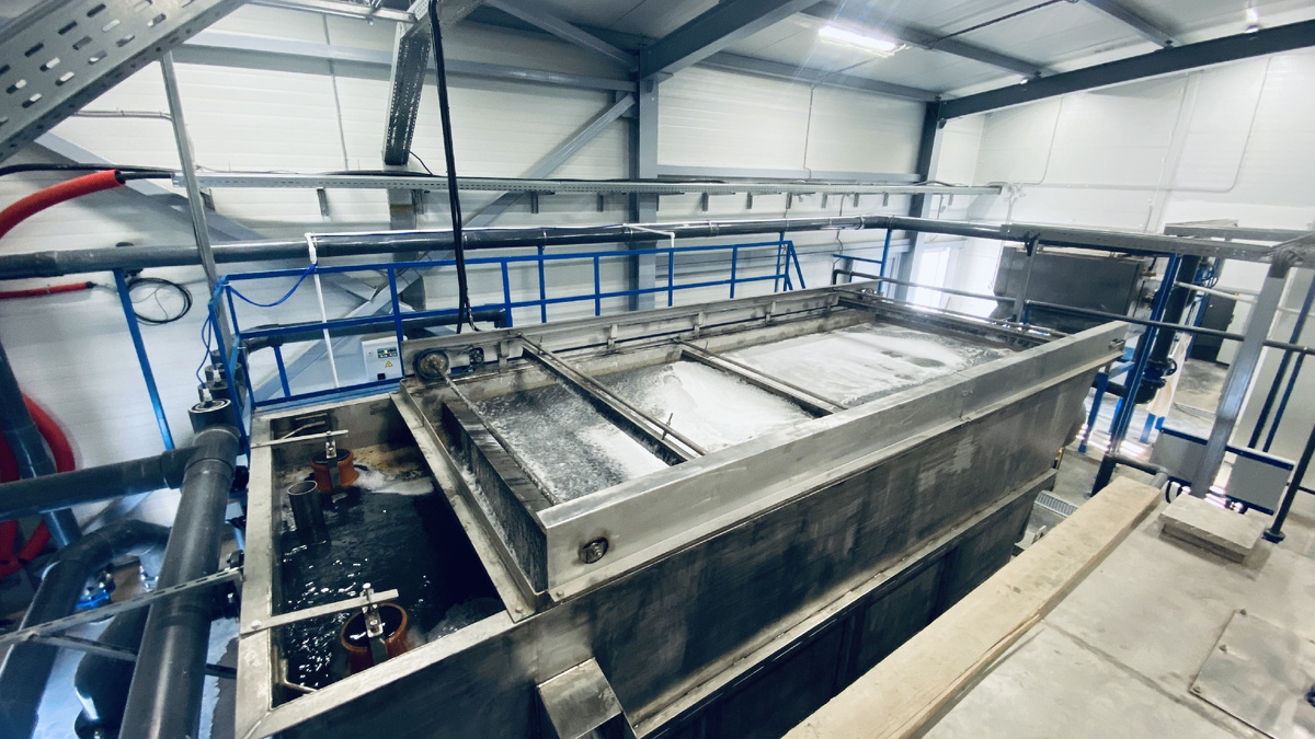 Строительство промышленных очистных сооружений 
для ООО «Русский минтай», очистное оборудование ООО ДВЗ "Эколос"