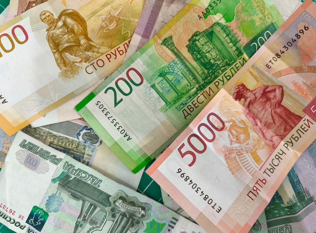  Конфискованы взятки на сумму, превышающую 40 миллионов рублей.